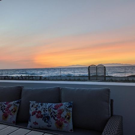 Lambou Beach Sunset Soroni Exterior foto
